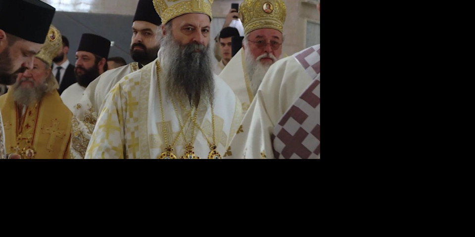 Patrijarh Porfirije služio Liturgiju uoči Sabora SPC, sutra radni deo Sabora! Video