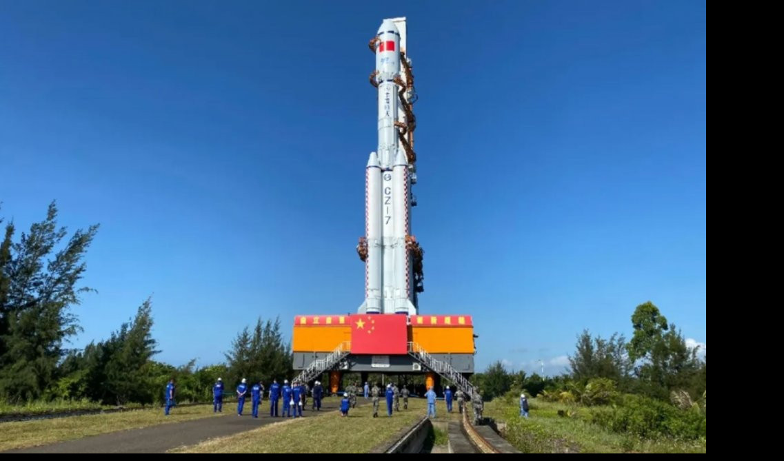 KINA LANSIRA TIJANDŽOU 2! Danas će druga raketa biti na putu ka orbitalnoj svemirskoj stanici! /FOTO/