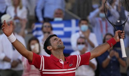VANZEMALJAC! GENIJALAC! Novak postavio novi rekord, oduvao je Federera, Rafa mu u leđa gleda! Ovo se desi kada otpišu Srbina!