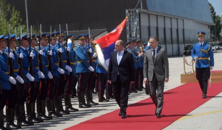 Istorijski događaj! Prva poseta ministra odbrane Ujedinjenog Kraljevstva Srbiji /FOTO/