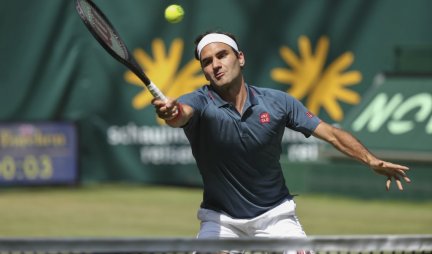 SUDBINA? TEŠKO! Federer je svoj PRVI i POSLEDNJI meč igrao ISTOG DATUMA!