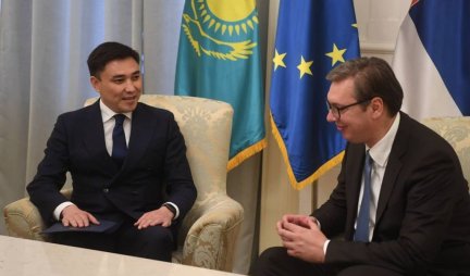 Vučić primio u oproštajnu posetu ambasadora Republike Kazahstan! Foto