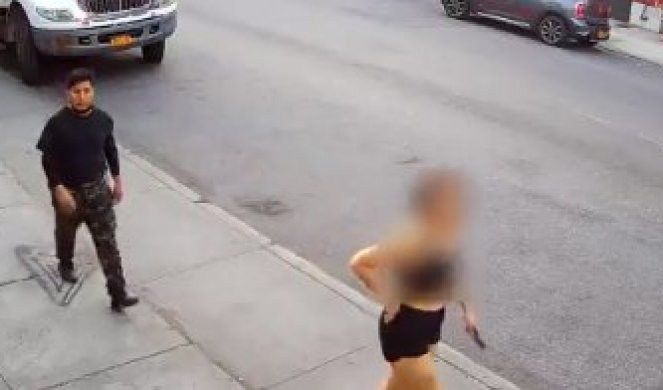 KAMERE SNIMILE SEKSUALNI NAPAD U Njujorku! Muškarac oborio devojku, zavukao ruku u šorc, a zatim... /VIDEO/