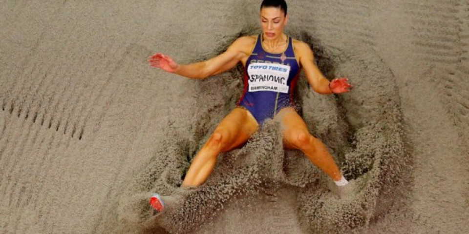 NEMA SPAVANJA! Evo kada Ivana Španović skače za medalju!