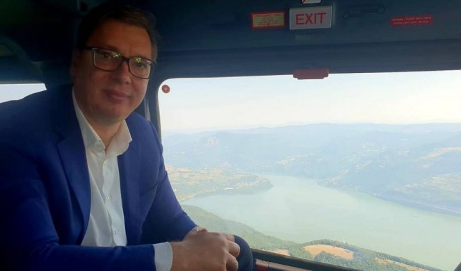 PREDSEDNIK NA PUTU ZA KLADOVO! Vučić objavio fotografiju iz helikoptera: SRBIJA JE PRELEPA, A DUNAV JE NJEN BISER! Foto