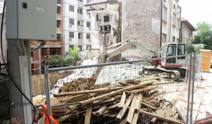 Oglasio se izvođač radova na placu kod urušene zgrade na Vračaru! Njegova rečenica šokirala je mnoge!
