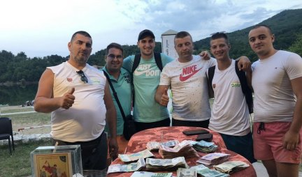 ODBOJKOM NA PESKU ZA CRKVENA ZVONA! Humanitarni turnir na Borskom jezeru ispunio očekivanja/FOTO/