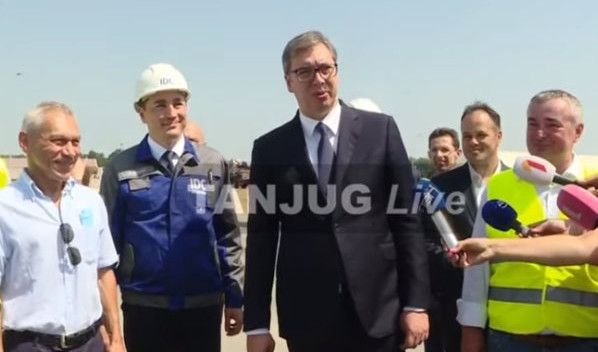 /UŽIVO/ Veoma sam zadovoljan, godinama smo čekali na ovakve projekte! Vučić stigao u Veliku Planu - Vimarsana News