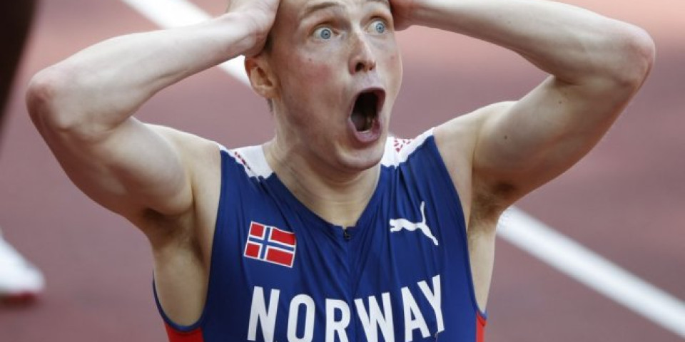 LUDA TRKA NA 400 METARA S PREPONAMA! Kasper Vorholm uzeo zlato i oborio svetski rekord! /FOTO/