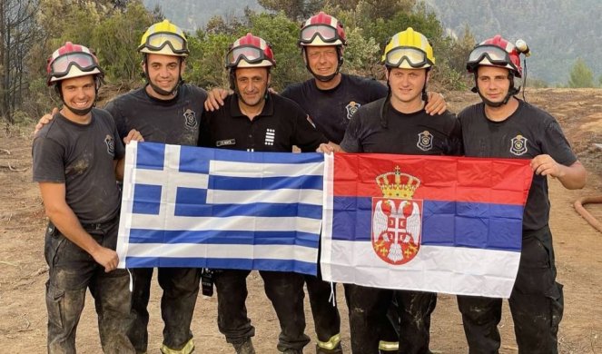 VUČIĆ S PONOSOM OBJAVIO FOTOGRAFIJE! Ovo su srpski heroji koji neumorno pomažu grčkim prijateljima!