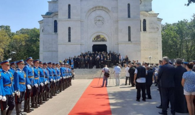 Odata počast kralju Petru Prvom Karađorđeviću na Oplencu (FOTO)