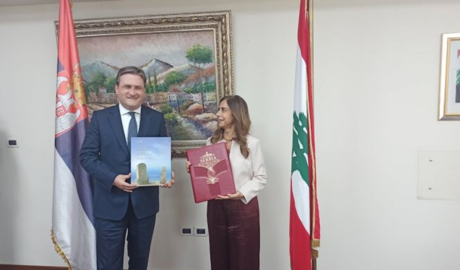 Selaković u Bejrutu uručio 20.000 doza Sputnjik vakcina, prvi deo pomoći koje je Srbija donirala Libanu