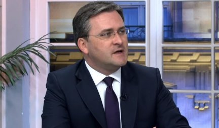 Selaković: Vučić smeta onima koji žele Srbiju na kolenima!