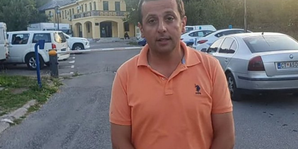 "MRŠ SA CETINJA, SRBINE"! Komite prebile narodnog poslanika Republike Srpske! /VIDEO/