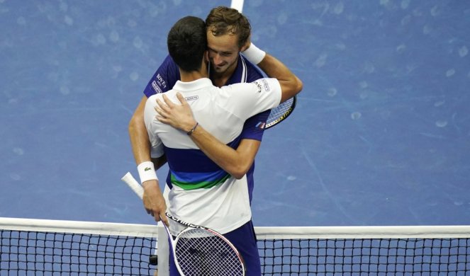 KLASA! Novak javno čestitao Medvedevu preuzimanje teniskog trona (FOTO)