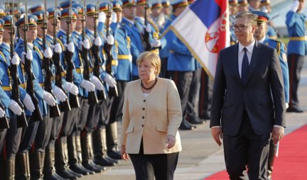 PREDSEDNIK SRBIJE NE DAJE LAŽNA OBEĆANJA! Evo kako Merkelova govori o Vučiću!