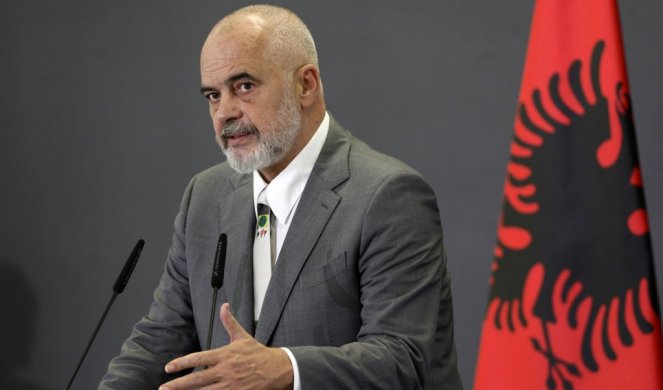 EDIJU RAMI OPERISANO SLEPO CREVO! Oglasili se lekari o zdravstvenom stanju albanskog premijera