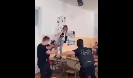 Snimak iz srpske škole šokirao sve! RUŠE SVE PRED SOBOM! Bahati đaci demolirali učionicu! /video/