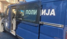 POLICIJA VRATILA VLASNICIMA UKRADENE PREDMETE! Uhapšeni razbojnici u Rakovici