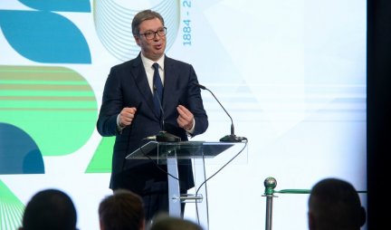 Vlada Slovenije poželela dobrodošlicu Vučiću