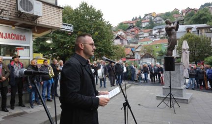 Legendarni trubač Milovan Mićo Petrović dobio spomenik u Užicu