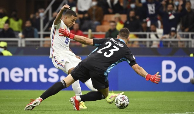 BOLI GLASNA TIŠINA IZ PARIZA! Španci ogorčeni na kolege iz Francuske!