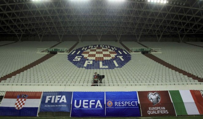 SKANDALOZAN TRANSPARENT SPLIĆANA! Hajdukovi navijači veličali OLUJU! (FOTO)