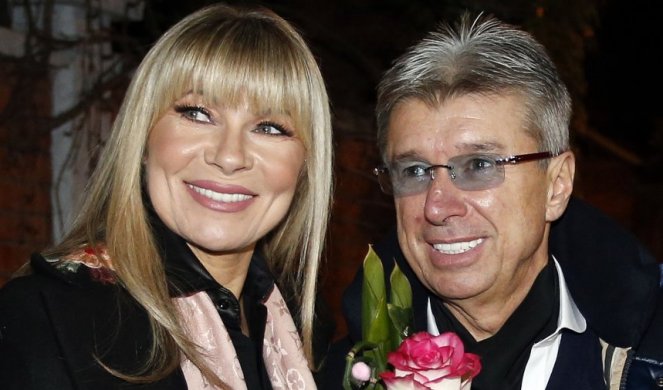 OVO JE SIN SUZANE JOVANOVIĆ KOJI SE ŽENI U ČETVRTAK! Saša Popović i njegova supruga iskeširali 25.000 evra za Danijelovu svadbu!