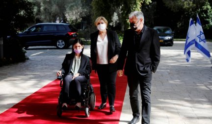 GRUB PROPUST UN! Ministarka u invalidskim kolicima nije mogla na samit COP26!