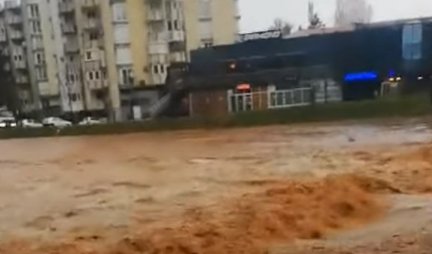 SARAJEVO POD VODOM Poplavljene kuće i saobraćajnice, delovi grada bez struje! /VIDEO/