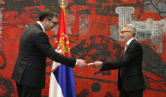 Vučić poželeo dobrodošlicu novoimenovanom ambasadoru Republike Francuske!