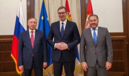 Vučić sa delegacijom Sankt Peterburga