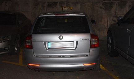 Policijska patrola zaustavila taksi u Beogradu: Kada je vozač otvorio gepek, IMALI SU ŠTA I DA VIDE!
