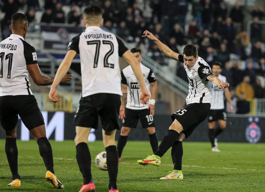 Partizan savladao Vojvodinu sa 3:1 u derbi meču 17. kola Superlige