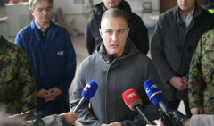 Ministar Stefanović obišao vojni Pogon za preradu drveta u Šapcu