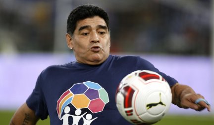 GODINA PROŠLA KAO TREPTAJ OKA! Pre tačno 12 meseci nas napustio legendarni Dijego Armando Maradona