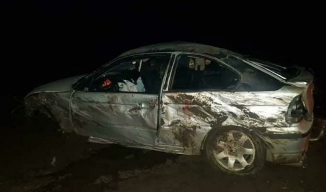 TRAGEDIJA KOD ELEMIRA! Devojčica (16) poginula dok je dečko (19) vozio BMW 200 na sat!