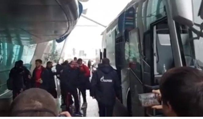 ZVEZDAŠI KRENULI ZA BEOGRAD! Evo gde će biti doček!  /VIDEO/