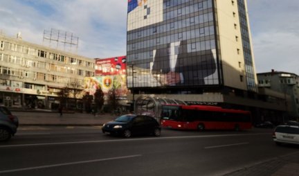 Zbog Vučića uništili reputaciju niškog hotela! Ekstremistička akcija hejtera na Guglu