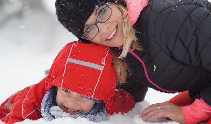 NEGA BEBINE KOŽE PO HLADNOM VREMENU - KUPANJE SAMO TRI PUTA NEDELJNO