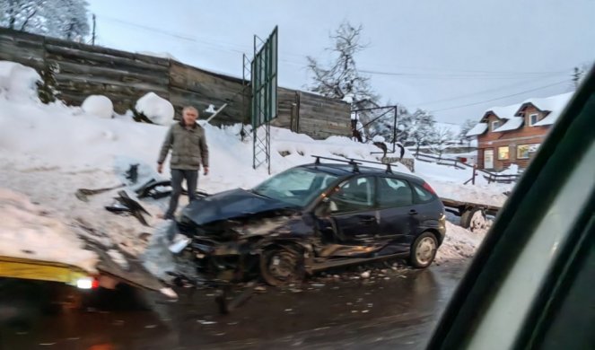 JEZIV UDES NA ZLATIBORU! Od siline sudara delovi vozila ostali razbacani po putu/FOTO/