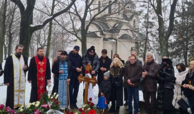 POSTAĆU NAUČNIK KAKO BIH PRONAŠAO LEK PROTIV SMRTI I VRATIO DEDU! Reči unuka pokojnog Marinka Rokvića kidaju dušu!