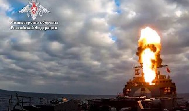 RUSKI OTVET NA DELU - META POGOĐENA! Protiv njega neprijateljske podmornice nemaju šanse! /VIDEO/