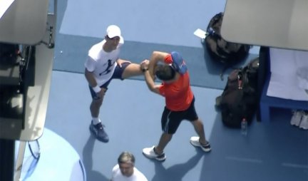 DA, MOGUĆE JE! Ne mrze svi Srbina! Australijanac trenirao sa Novakom, on mu je idol! (FOTO)