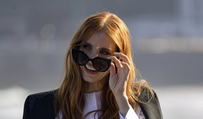 POPULARNA GLUMICA OTKRILA: Imala sam teško detinjstvo, išli smo GLADNI u KREVET - isplivali ŠOK DETALJI