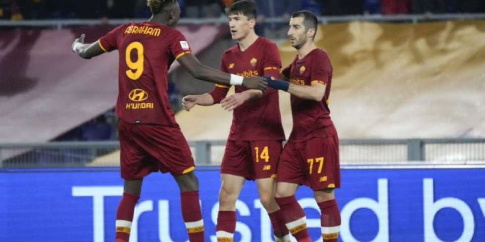 ROMA SLAVILA U OSMINI FINALA POSLE PREOKRETA! Poznati svi parovi četvrtfinala Kupa Italije (VIDEO)