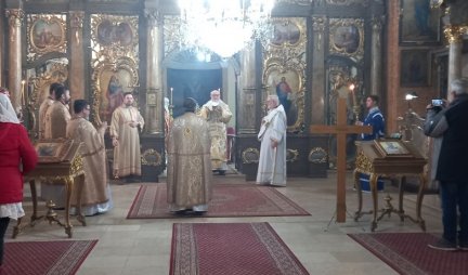 MALI BOŽIĆ! Liturgiju na Svetog Vasilija Velikog u Kikindi i ove godine služio eposkop banatski Nikanor