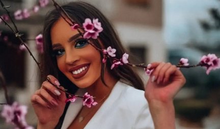 LEPA MILICA JE NAJLEPŠA DEVOJKA ŠUMADIJE! Puna optimizma sa ostalim lepoticama otišla je u Egipat na izbor za Mis Srbije