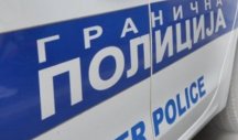 GRANIČNA POLICIJA U AKCIJI! Uhapšene tri osobe, iz Crne Gore pokušali da unesu TORBU PUNU NARKOTIKA