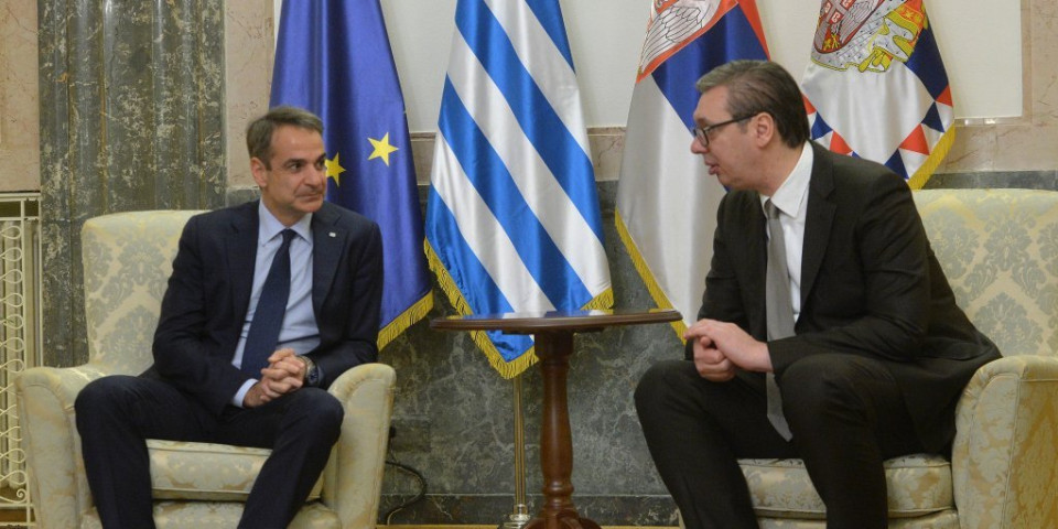Vučić u Atini sa Micotakisom nastavlja da se bori za srpske interese - Glavna tema KiM!